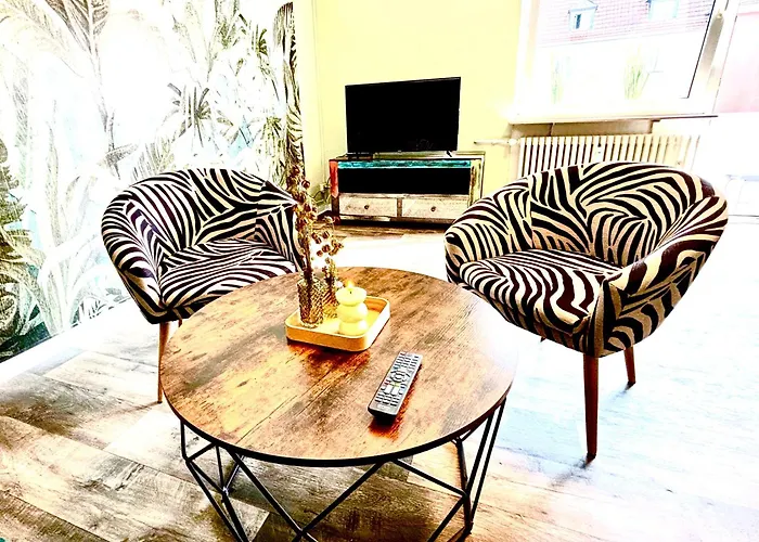 Business- # Guesthouse- Monteure Willkommen Worms